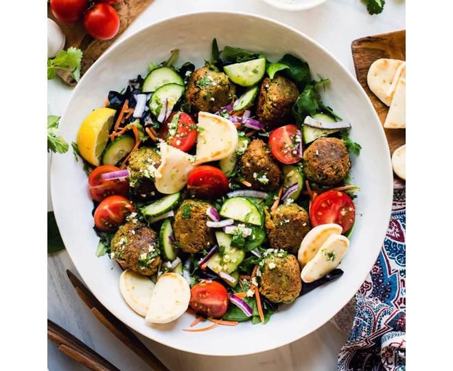 Falafel Salad