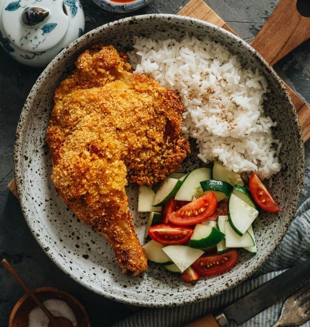 4 Wings Rice & Salad