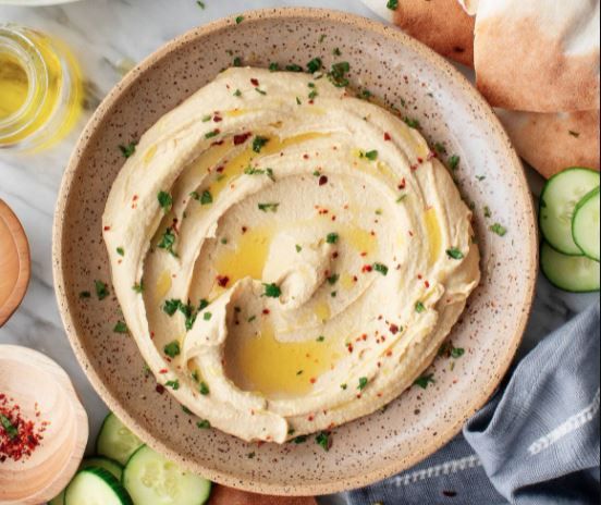 Pot of Humus and Pitta