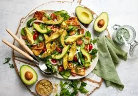 Avocado, Chicken & Halloumi