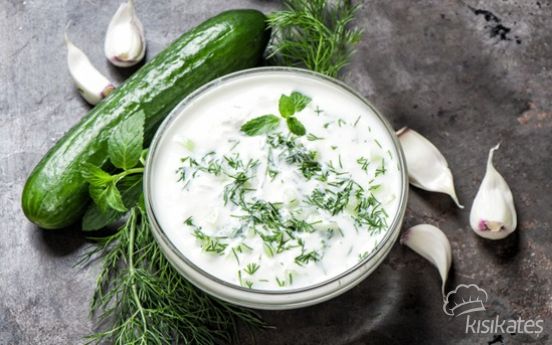 Tzatziki Cacik (v)