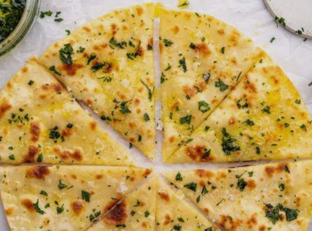 Garlic Pizza Plain