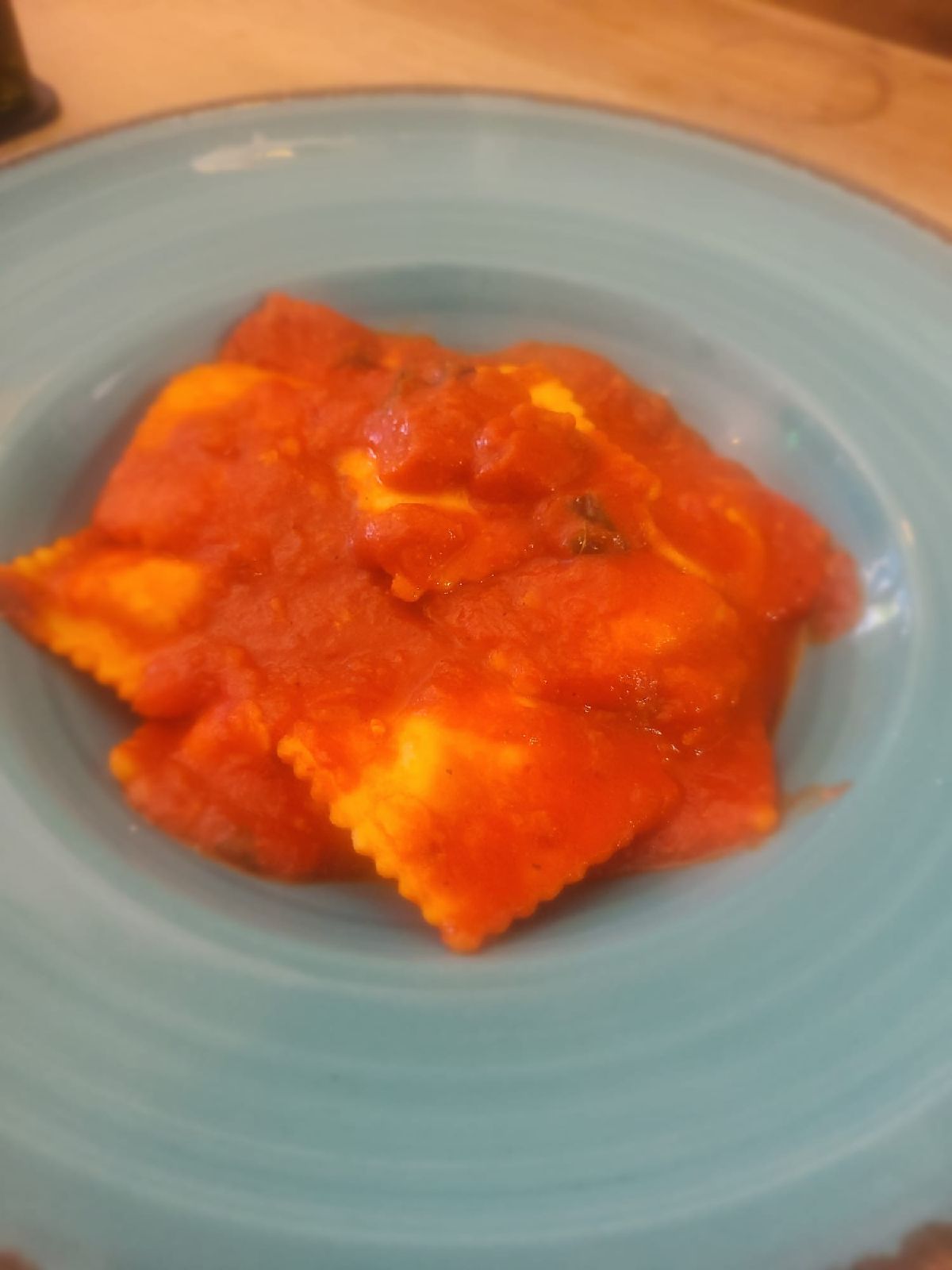 Ravioli Di Ricotta E Spinaci (Tomato)