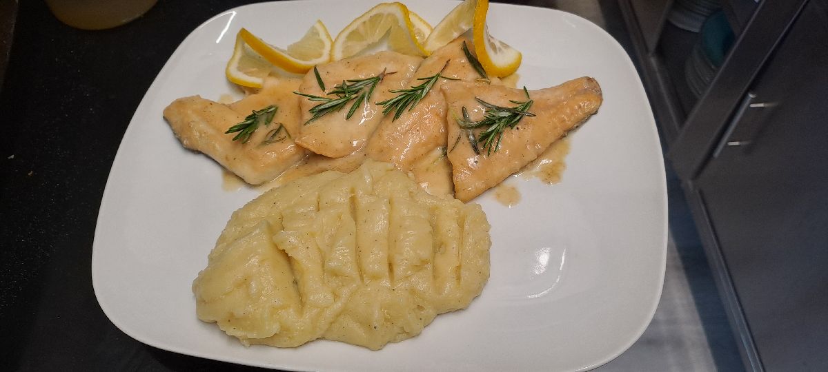 Branzino al Rosmarino